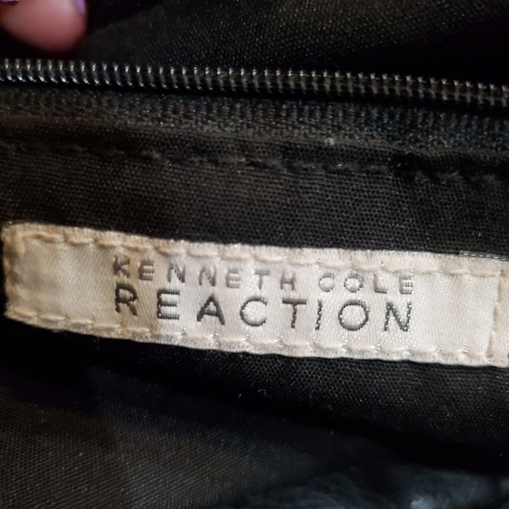 Reaction Kenneth Cole Black Tote Bag - Picture 6 of 12